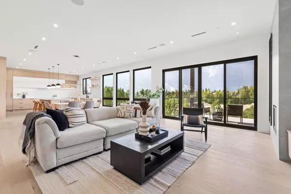 Pemberton, BC V0N 2L3,7639 Seven O'clock DR