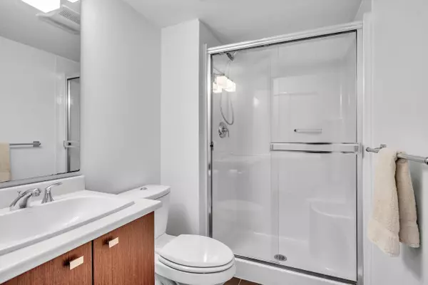 Vancouver, BC V5V 4G8,4550 Fraser ST #204