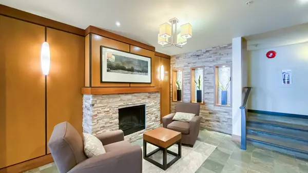 Burnaby, BC V3N 0A6,9098 Halston CT #206