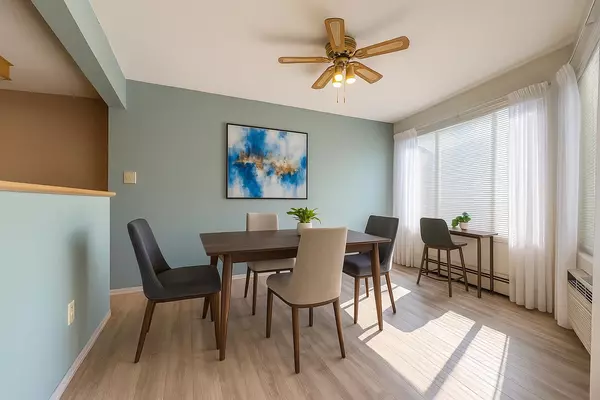 Abbotsford, BC V2S 6S6,32853 Landeau PL #121