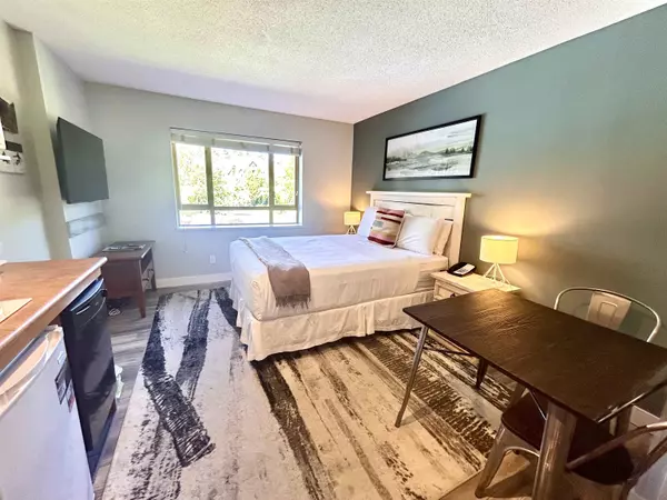Whistler, BC V8E 1C1,4315 Northlands BLVD #222