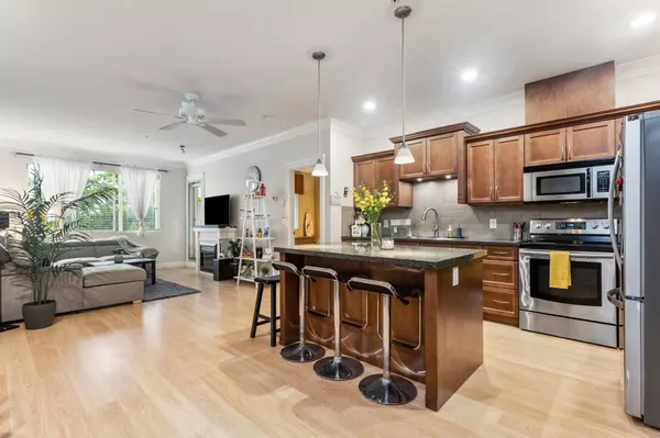 22150 Dewdney Trunk RD #106,  Maple Ridge,  BC V2X 3H6