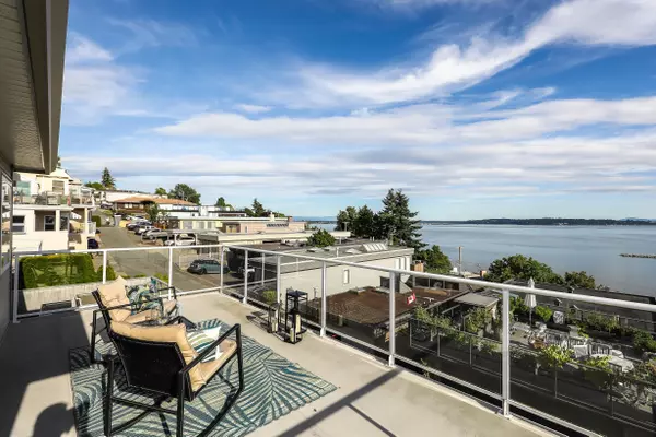 White Rock, BC V4B 1L9,15062 Royal AVE