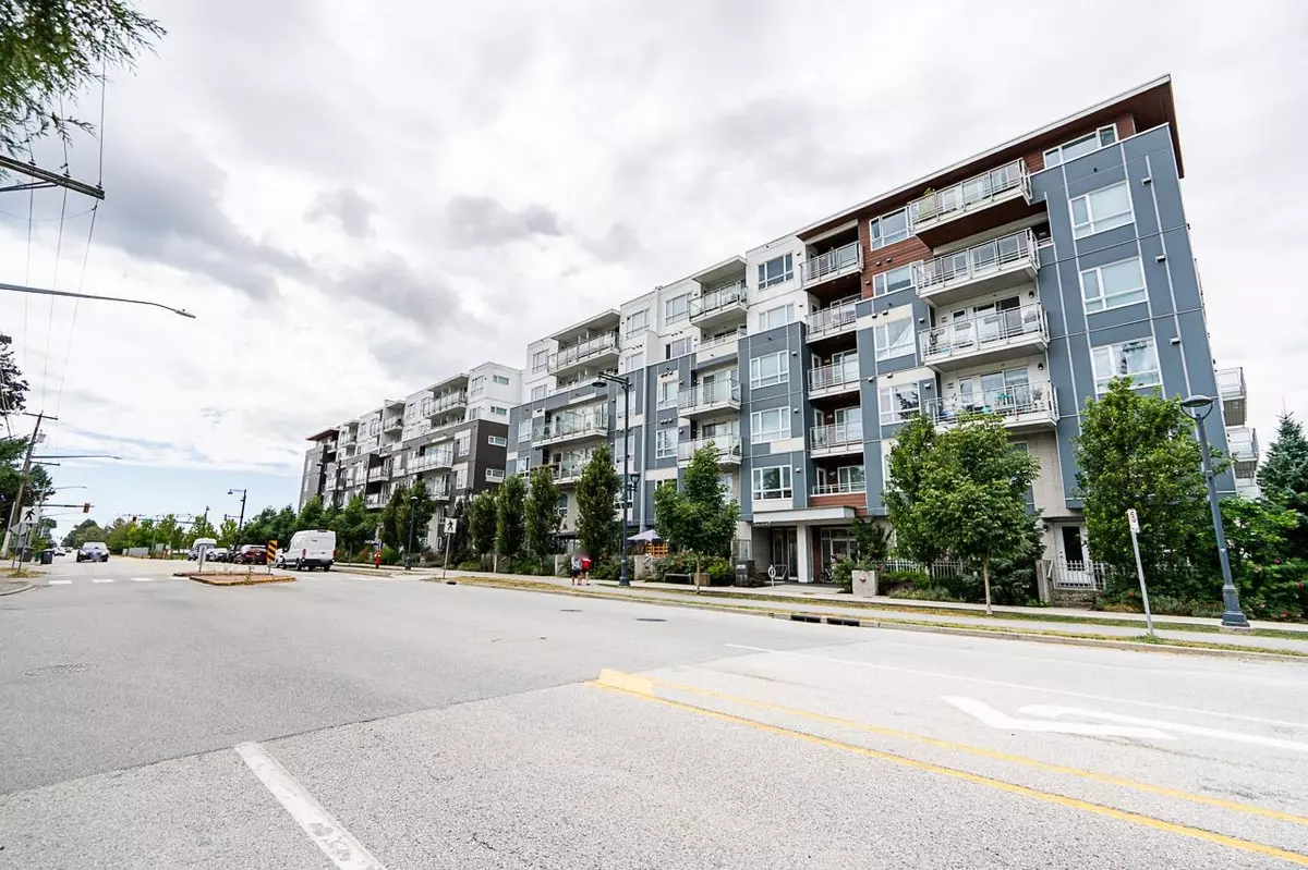 Surrey, BC V3T 0M8,10603 140 ST #102