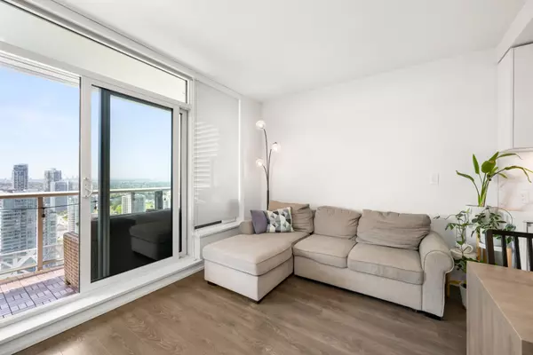 Burnaby, BC V5C 0K6,1955 Alpha WAY #3208