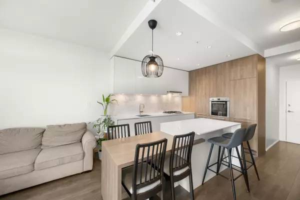 Burnaby, BC V5C 0K6,1955 Alpha WAY #3208