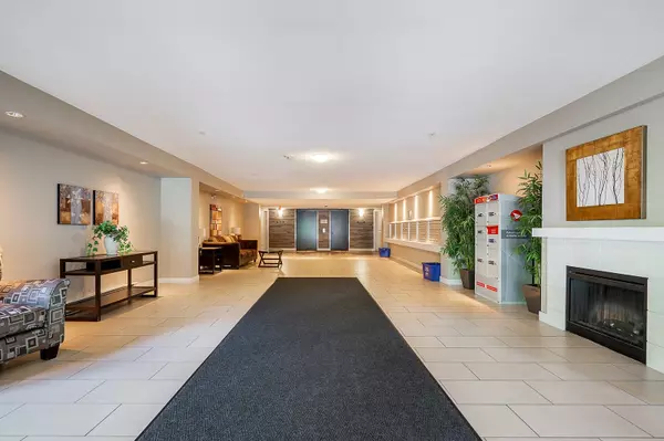 Maple Ridge, BC V2X 8W6,12248 224 ST #101