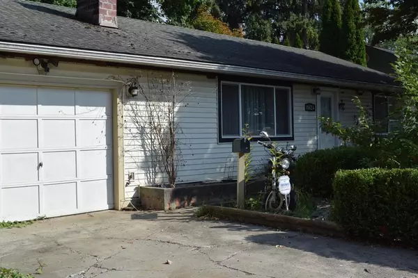 Maple Ridge, BC V2X 4Z5,11624 212 ST