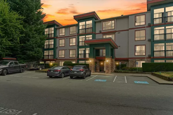 Abbotsford, BC V2S 8P9,33485 South Fraser WAY #303