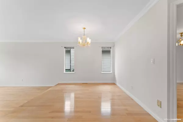 Surrey, BC V4N 2P4,9393 160a ST