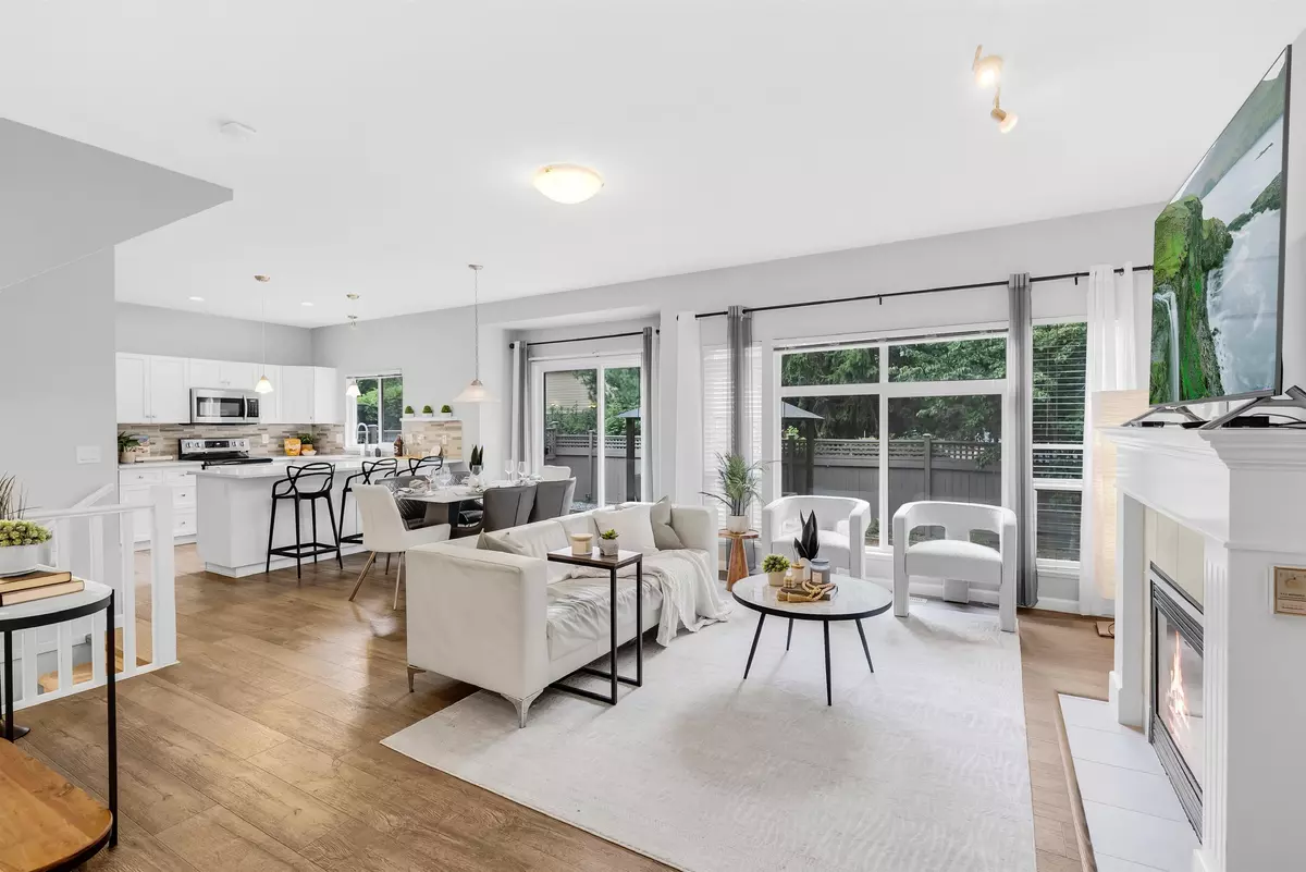 Surrey, BC V3S 0X8,3363 Rosemary Heights CRES #5