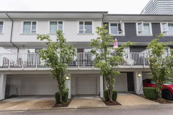 Coquitlam, BC V3J 0E3,528 Foster AVE #128