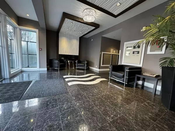 Langley, BC V2Y 0L4,20211 66 AVE #A214