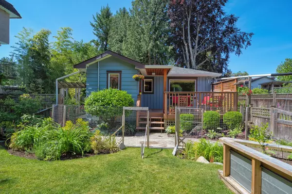 Sechelt, BC V7Z 0E4,4631 Whitaker RD