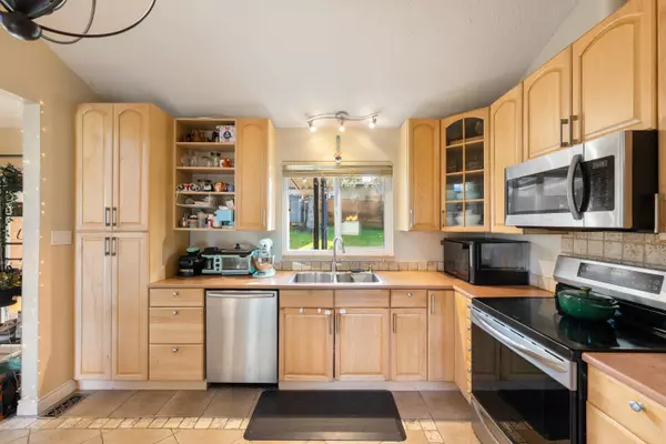 Delta, BC V4E 2N5,11016 Westridge PL