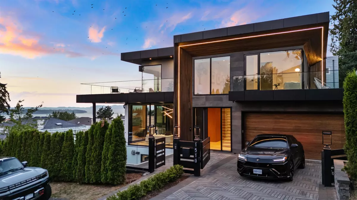 West Vancouver, BC V7S 2M1,1510 Camelot RD