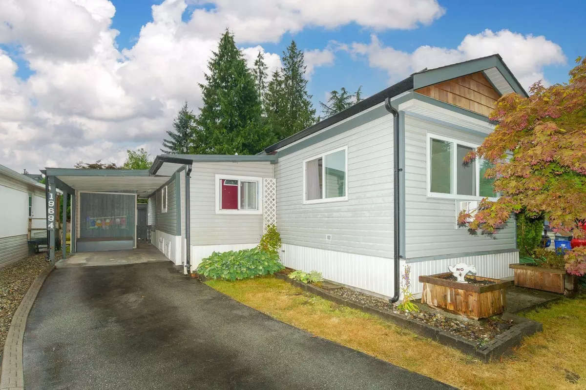 Pitt Meadows, BC V3Y 1Z3,19694 Poplar PL #9