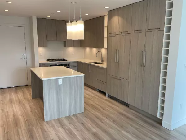 North Vancouver, BC V7L 1G8,707 E 3rd ST #308