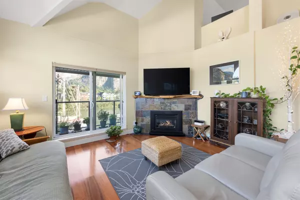 Squamish, BC V8B 0K2,1468 Pemberton AVE #301