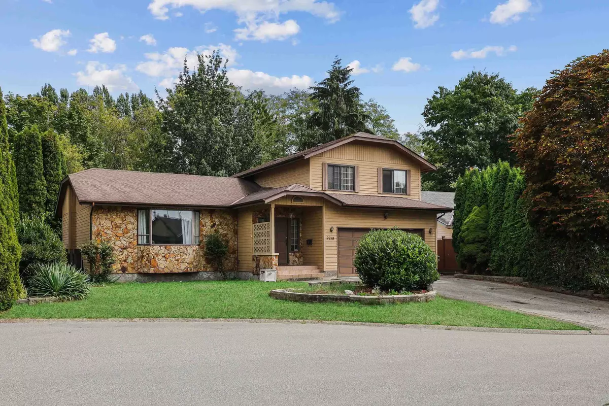 Surrey, BC V3W 1K5,9218 136b ST