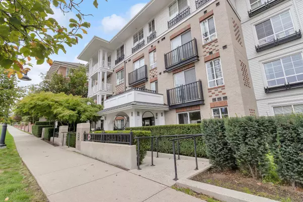 Coquitlam, BC V3J 0B2,608 Como Lake AVE #110