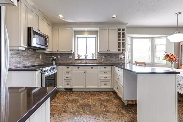 Langley, BC V4W 3N3,2475 271a ST