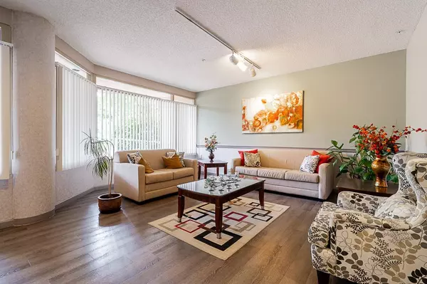Coquitlam, BC V3B 7T9,1190 Pipeline RD #806