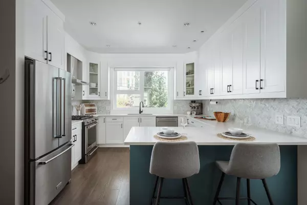 22334 48 AVE #9,  Langley,  BC V3A 3N5