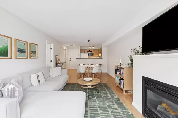 Squamish, BC V8B 0C4,38003 Second AVE #213