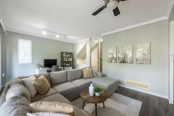 Surrey, BC V4N 5T8,6575 192 ST #99