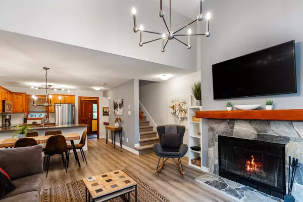 Whistler, BC V8E 0Z1,4661 Blackcomb WAY #31