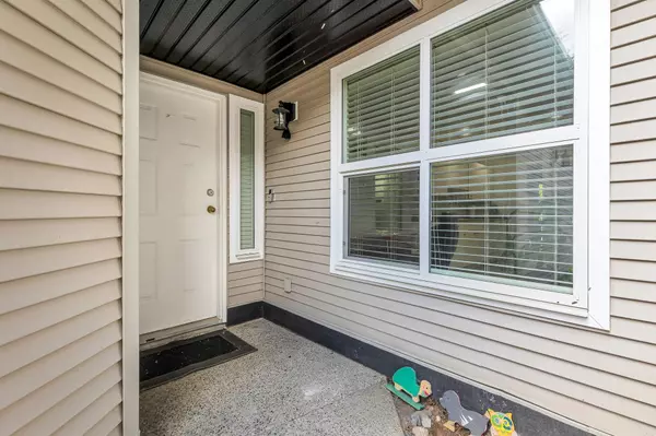 Abbotsford, BC V3G 2E9,36060 Old Yale RD #18