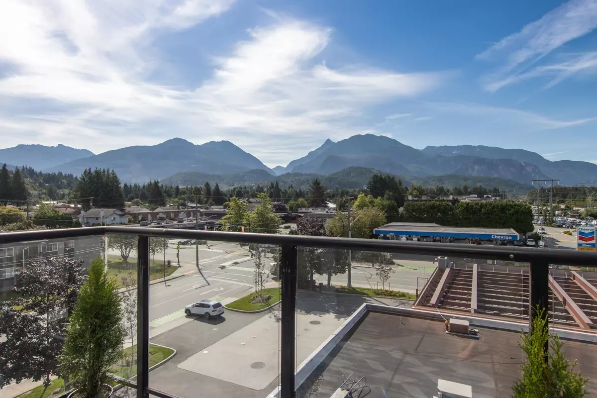 Squamish, BC V0N 1T0,40437 Tantalus RD #403
