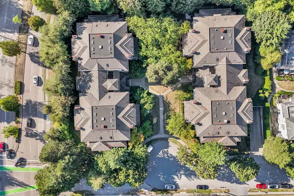 Burnaby, BC V3N 4Y2,7025 Stride AVE #201B