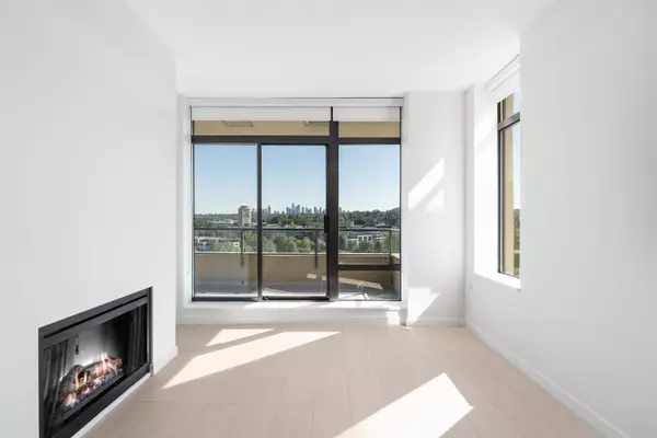 Burnaby, BC V5C 0B3,2355 Madison AVE #1002