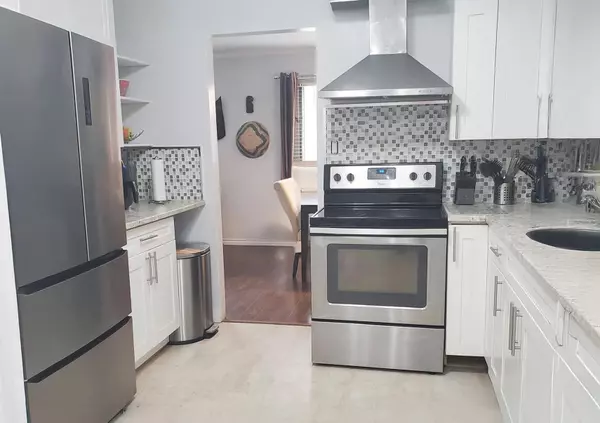 Boston Bar / Lytton, BC V0K 1C0,50628 Slanzi RD