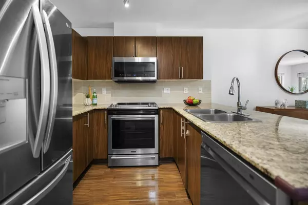 Langley, BC V1M 0B4,8929 202 ST #A203