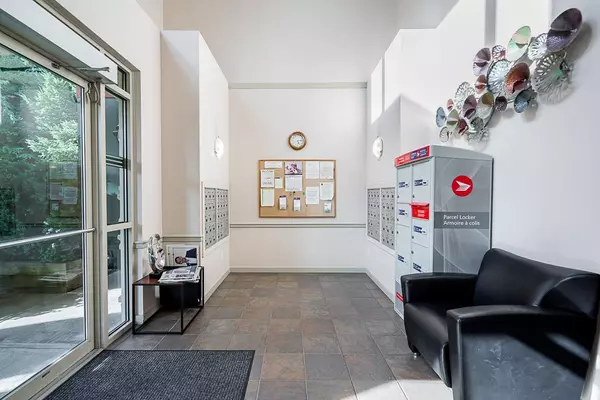 Abbotsford, BC V2S 8P9,33485 South Fraser WAY #311