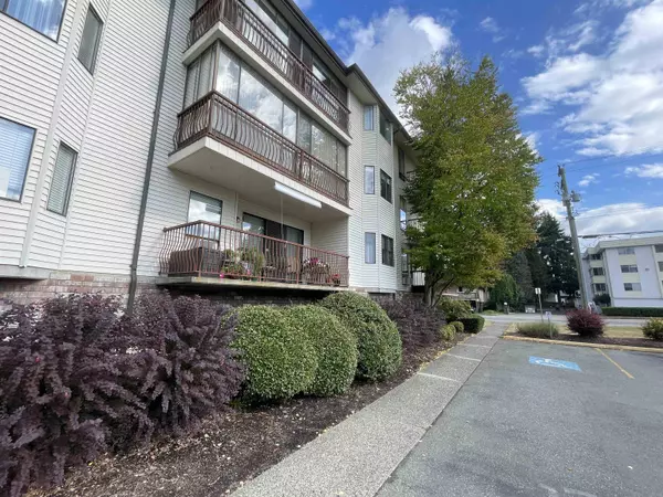 Abbotsford, BC V2T 3J7,2414 Church ST #114