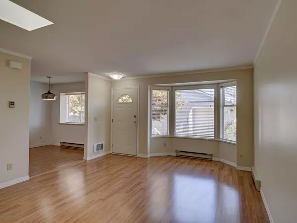 Gibsons, BC V0N 1V9,767 North RD #18