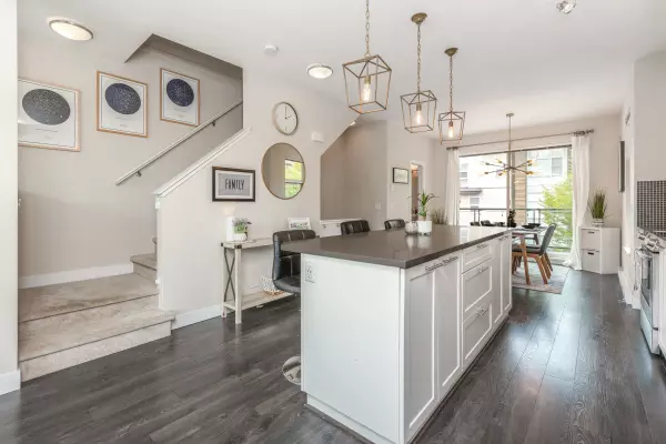 Surrey, BC V3Z 6P4,2228 162 ST #164