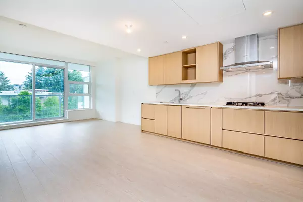 13778 100 AVE #611,  Surrey,  BC V3T 0V3