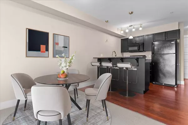 Abbotsford, BC V2T 0A8,30525 Cardinal AVE #311