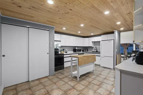 Squamish, BC V0N 1T0,40157 Government RD #23