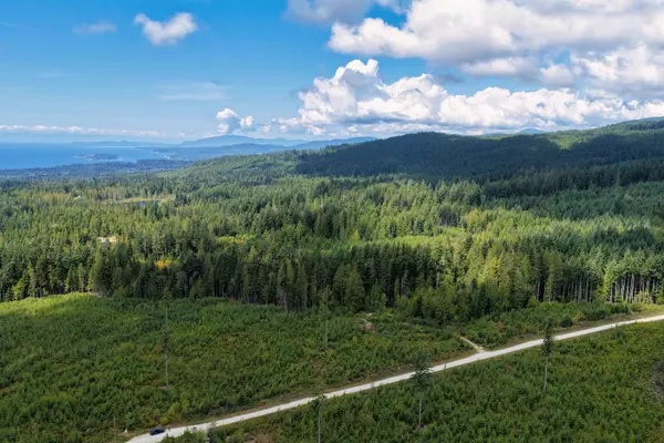 Roberts Creek, BC V0N 2W1,BLOCK 4 Lockyer RD