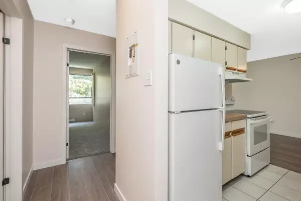 New Westminster, BC V3M 6B2,1026 Queens AVE #404