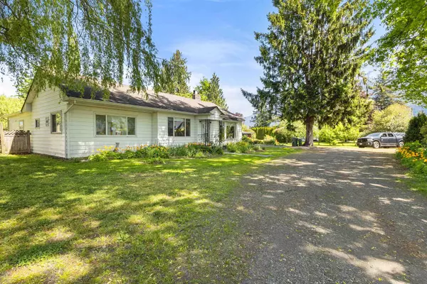 Rosedale, BC V0X 1X1,51689 Yale RD