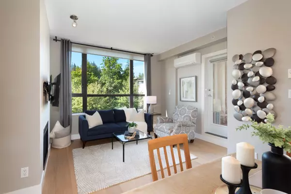 9370 University CRES #501,  Burnaby,  BC V5A 4X9