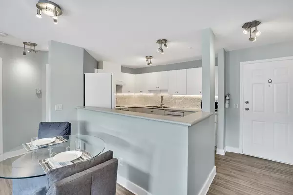 Abbotsford, BC V2S 8J5,33738 King RD #414