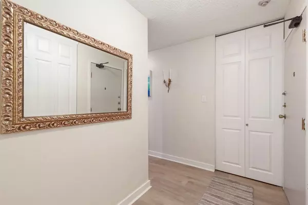 Vancouver, BC V5N 1L6,1515 E 5th AVE #107